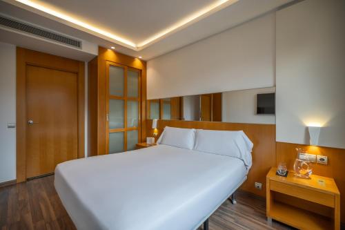 Hotel SB Icaria Barcelona - image 38
