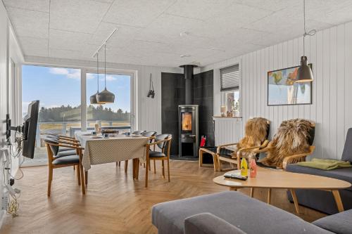 Viesnīcas āriene, Holiday Home With Fjord View, Wilderness Bath And Hot Tub in Skyum