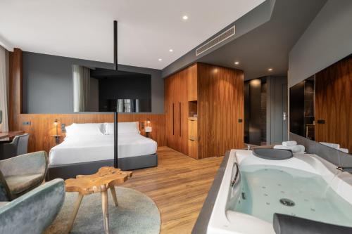 Hotel SB Icaria Barcelona - image 22