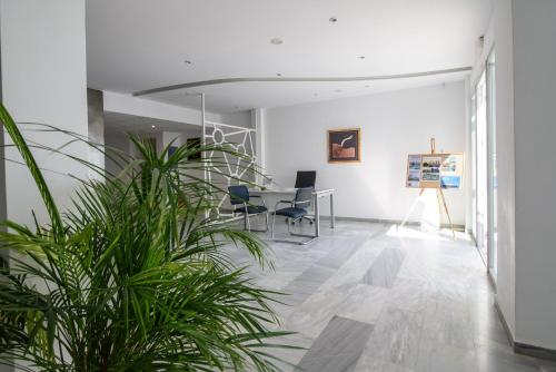 RK Beach Hotel - image 13