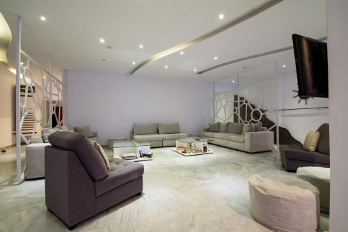 大堂, RK海灘酒店 (RK Beach Hotel) in 卡馬力