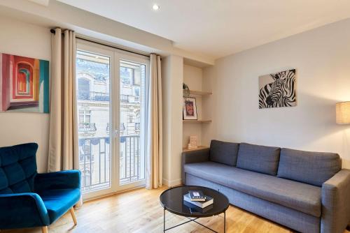 Modern Apartment Champs Elysees Trocadero