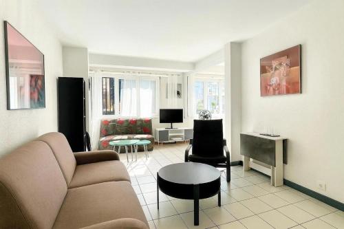 Port Canto & Croisette, Spacious Studio for 4