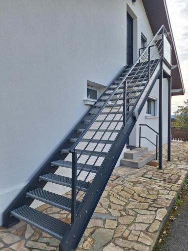 Bejárat, Le Studio de Zaza - Annecy 15 min in Alby-sur-Cheran