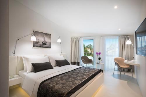Boutique Hotel Rivalmare - image 4