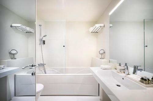 Boutique Hotel Rivalmare - image 10