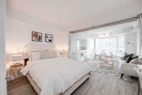 Lux 1BR Yorkville Condo Fast WiFi and Work Desk – khách sạn tại Trường Đại Học Toronto