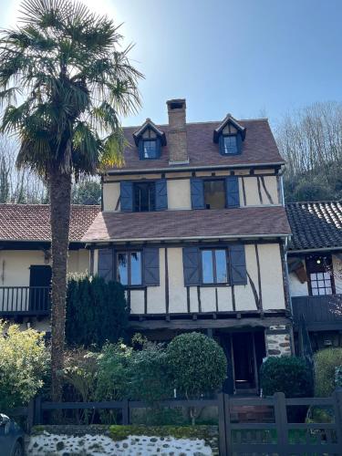 外部景觀, Amazing 180-m2 family house by the river in 多爾多涅河畔博利厄