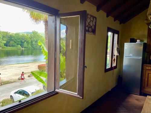 Amazing 180-m2 family house by the river in 多爾多涅河畔博利厄