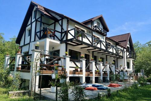 MurMur Chalet in Breaza