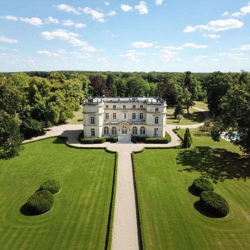 Exterior view of Chateau du boulay morin