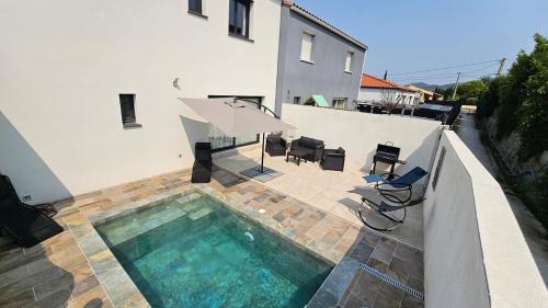 Maison Moderne avec Piscine Privée endroit très calme – khách sạn tại Vinca