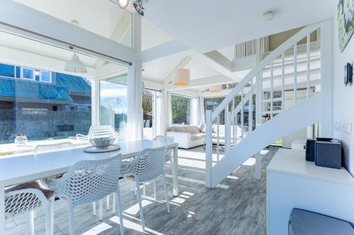 Zonnedorp 4 Villa Jula Renesse | Comfortabele strandvilla voor 6 Personen in Oude Moolweg en Laone