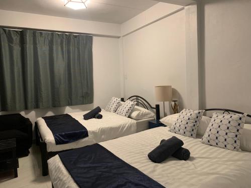 room detail thumbnail 0