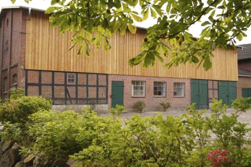 Sperlingslust Gut Priesholz mit Sauna nahe der Ostsee in Rabenholz