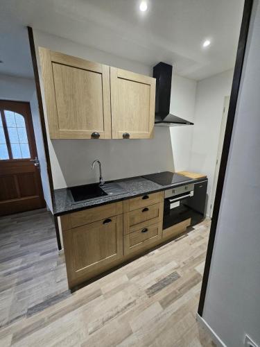 Duplex dans corps de ferme Beauvais Airport in 埃敘勒
