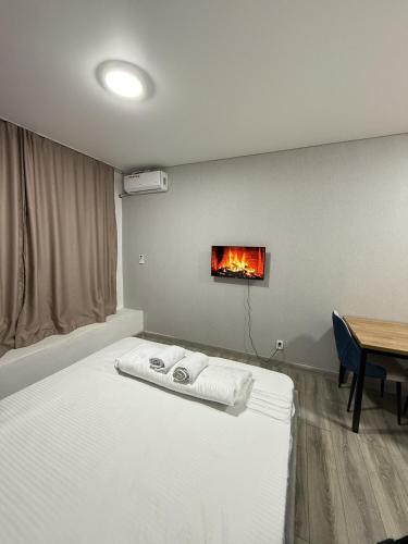 IZI HOTEL on Zhandosova in Auezov Negyed