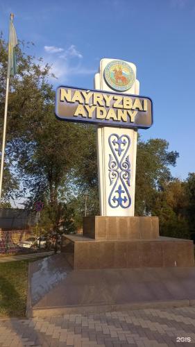 IZI HOTEL on Zhandosova in Auezov Negyed