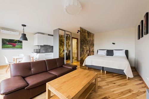 Napoleon Hill Apartment