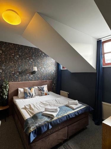 2 king beds