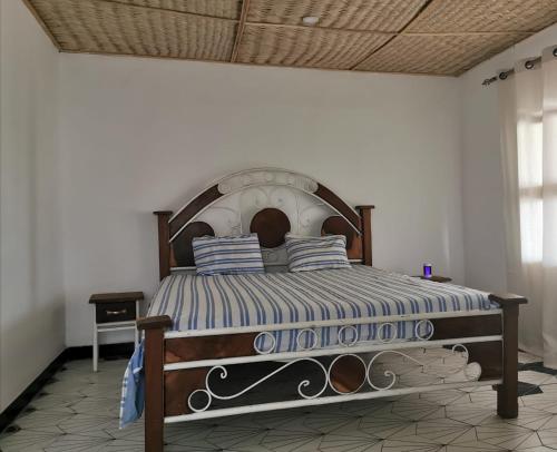 Demba Dou Suites Gardens in Tanji