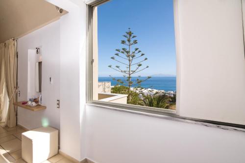 Antinea Suites Hotel & Spa - image 3