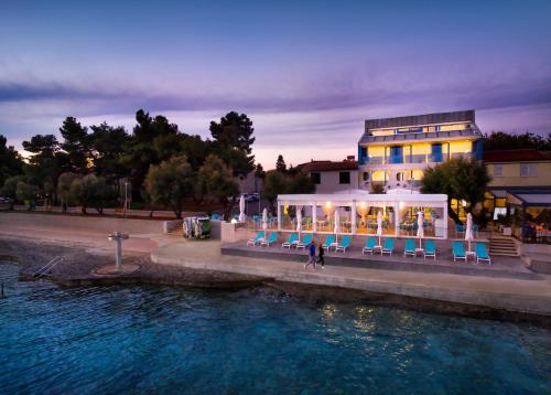 外部景觀, RIVALMARE BEACH Boutique Hotel in 諾維格拉德