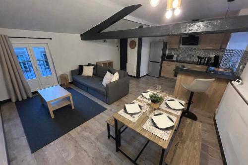 Le 23 - bel appartement de caractère au centre historique