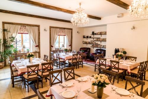 Restaurant, Dworek Szwajcaria in Zwardon