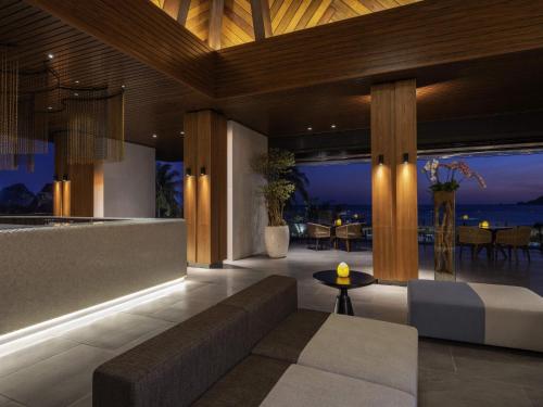 酒吧/高級酒吧, 鉑爾曼龍目島Merujani曼達利卡海灘度假村 (Pullman Lombok Merujani Mandalika Beach Resort ) in 庫塔