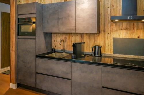 設施, Stylish Loft Apartment with Mountain View near the Lake in 阿福瑞茲埃姆西