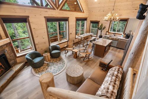 Moonlit Oasis Retreat by American Patriot Getaways in Pigeon Forge (TN)