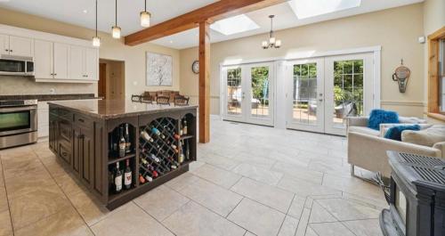 Konyha, Forest Luxury Villa 5 bedroom amazing space LICENCE PRSTR2026-0366 in Whitchurch-Stouffville (ON)