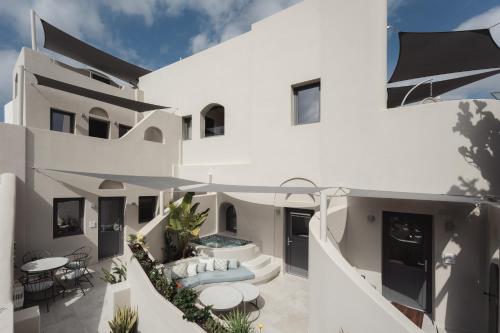 Galaria Luxury Suites