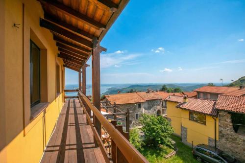 陽台/露台, La Casa nel Borgo Lake View - Happy Rentals in 內比烏諾