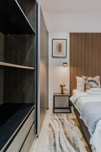 Voda Luxury Residence #202 - Acropolis View Rooftop - Tap to explore photos