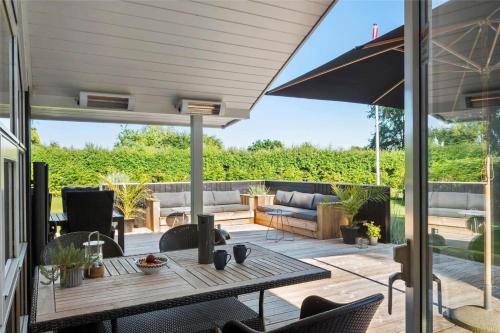 40146-Juelsminde-Elmealle-24 in 尤爾斯明納鎮中心