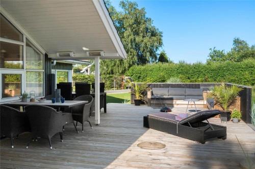 40146-Juelsminde-Elmealle-24 in 尤爾斯明納鎮中心