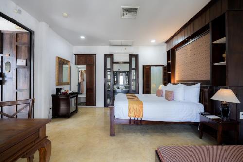 room detail thumbnail 0