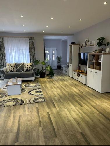 Village retreat in Bors