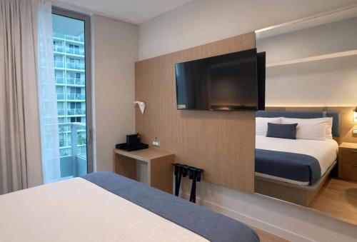 room detail thumbnail 1