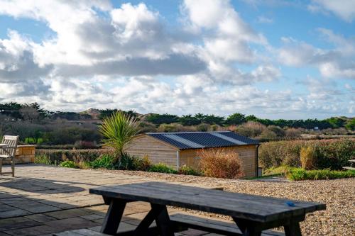 Viesnīcas āriene, Tamarisk in Croyde