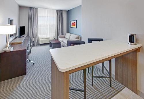 Wingate by Wyndham San Angelo - image 28
