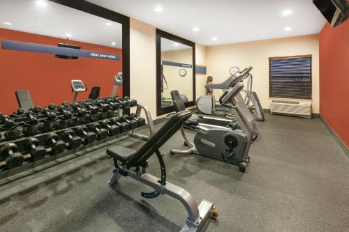 Baymont by Wyndham Oklahoma City/Quail Springs in Oklahoma City, USA