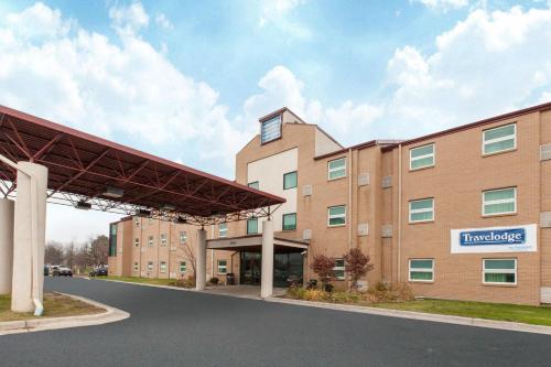 Travelodge by Wyndham Romulus Detroit Airport in Romulus, USA