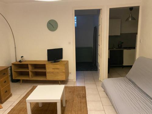 Appartement 2 pièces au cœur de sainte Cécile les vignes (Appartement 2 pieces au cœur de sainte Cecile les vignes) in Sainte-Cecile-les-Vignes (Alpes)