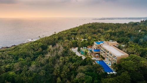 Elaya Resort Unawatuna – khách sạn tại Unawatuna