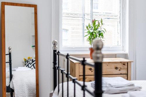 Chic 1 bed Apartment near Museum - image 7