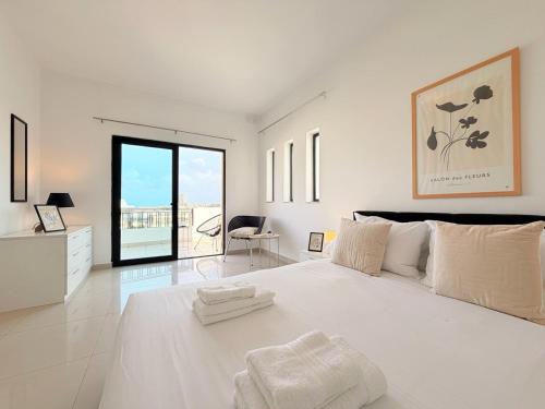 Private Pool Escape - Stylish Island Villa – khách sạn tại Kappara