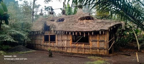 Asaro Mudman Cultural Lodge in Goroka